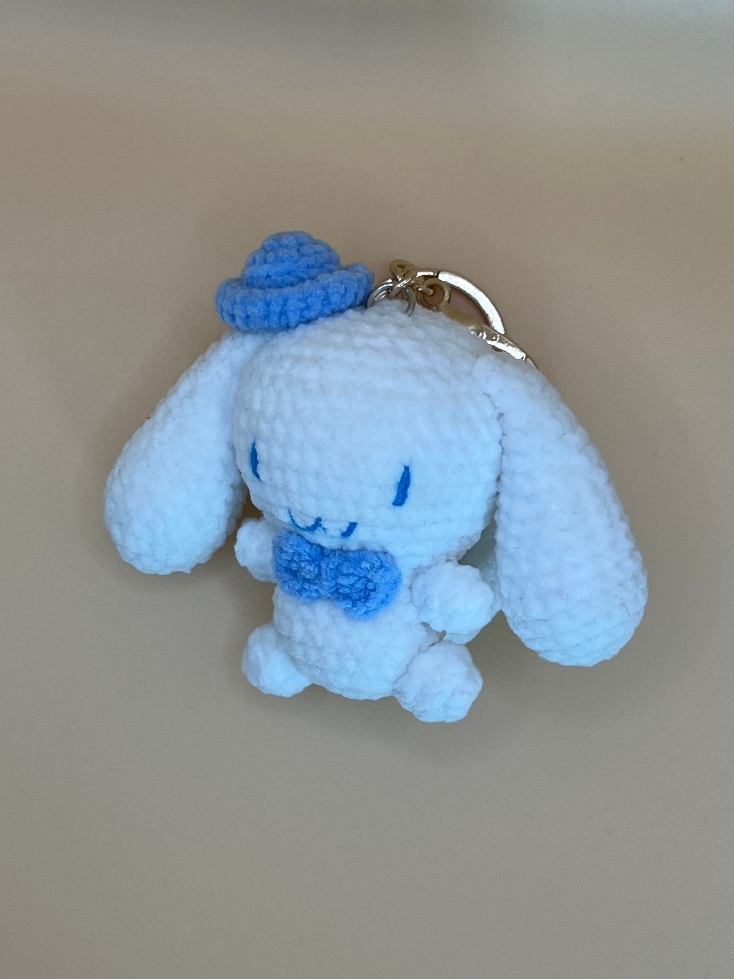 Cinnamon Roll Keyring