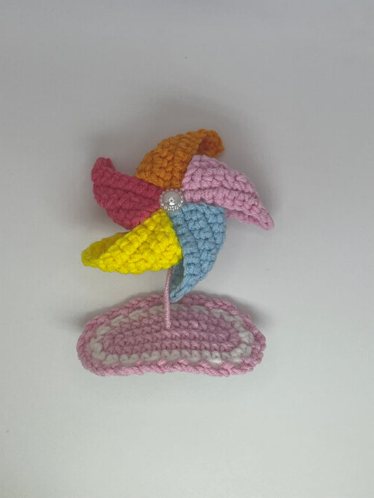 Pinwheel Hairclip
