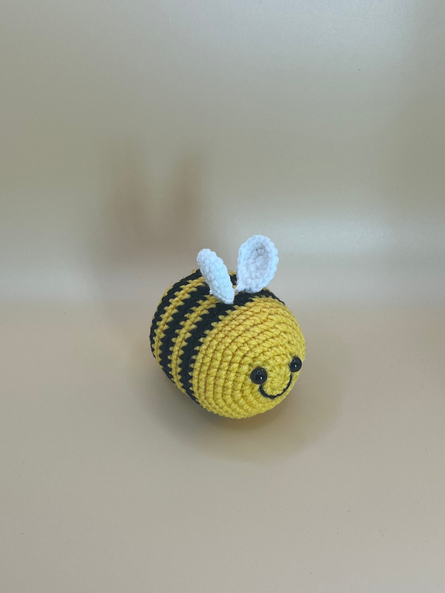Bee Keyring